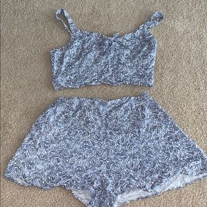 HOLLISTER TWO PIECE SET